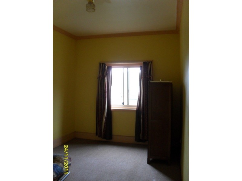 34 Vale Road, Bathurst NSW 2795