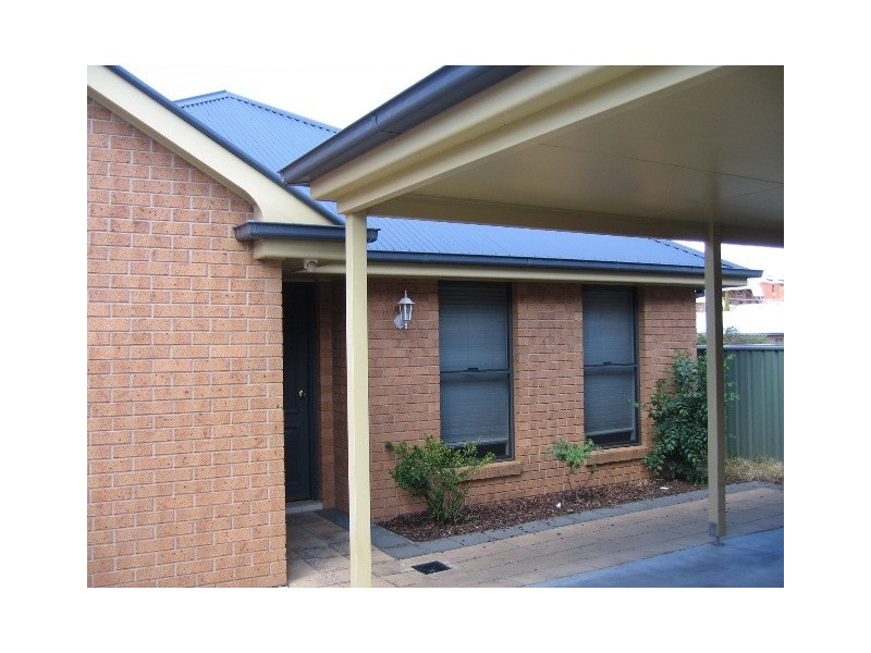 143A Keppel Street, Bathurst NSW 2795