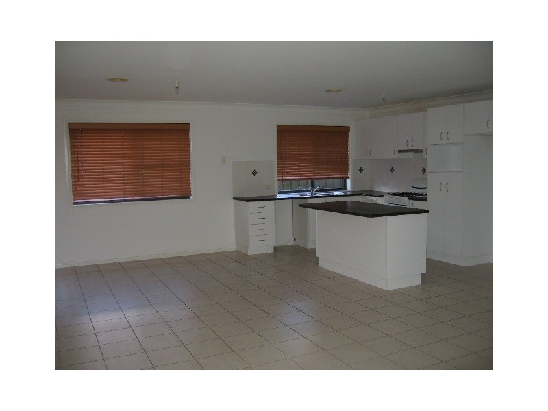 143A Keppel Street, Bathurst NSW 2795