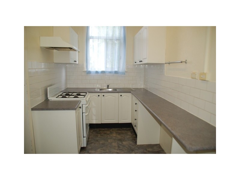 254 Rocket St, Bathurst NSW 2795