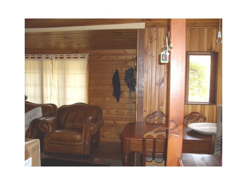 22 Torch St, Bathurst NSW 2795