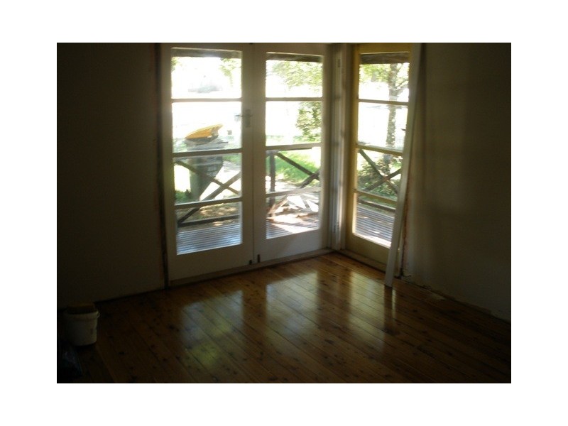 261 Peel St, Bathurst NSW 2795