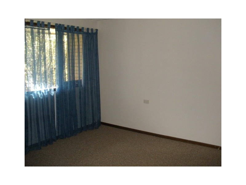 36 Ross Pl, Bathurst NSW 2795