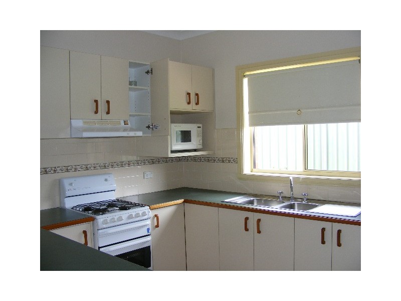 3/151 Lambert, Bathurst NSW 2795