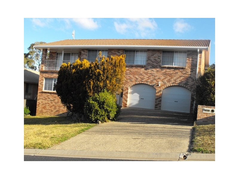 9  Green St, Bathurst NSW 2795