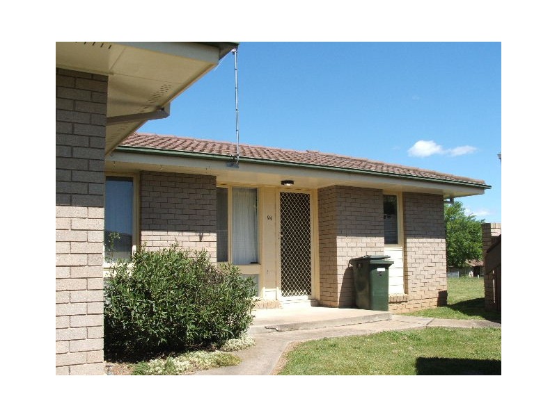 94 HAVENHAND WAY, Bathurst NSW 2795