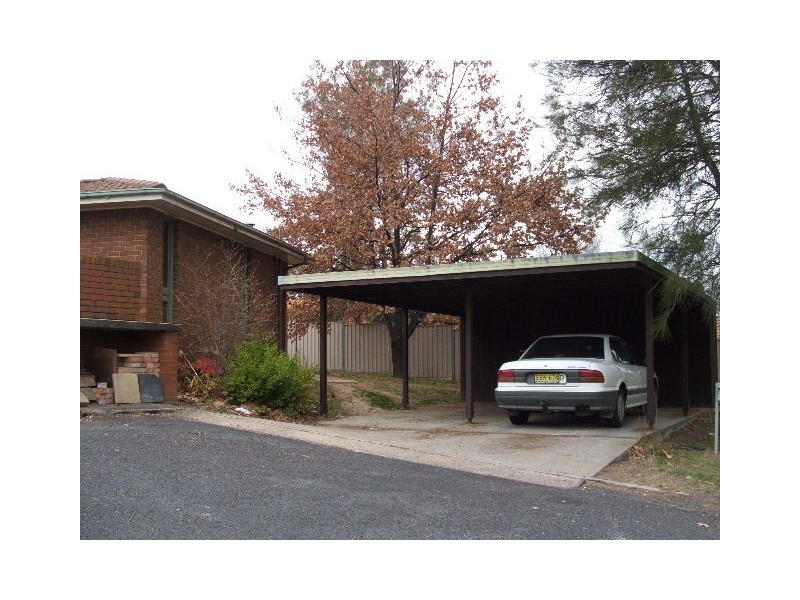 32 Ennis Way, Bathurst NSW 2795