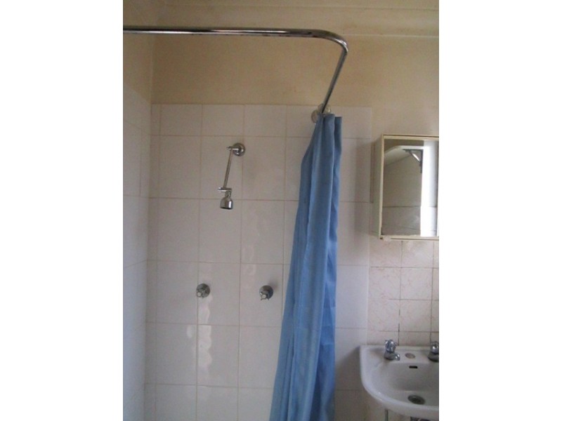 3/180 Keppel St, Bathurst NSW 2795