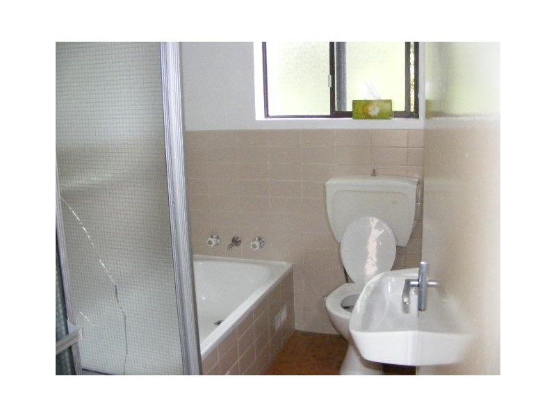 1/214 Keppel, Bathurst NSW 2795