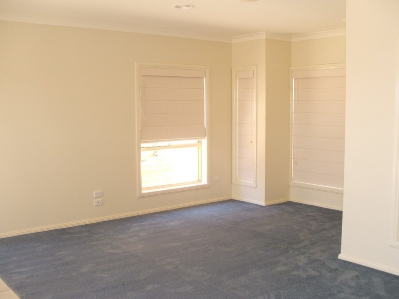 19A Howarth Close, Bathurst NSW 2795