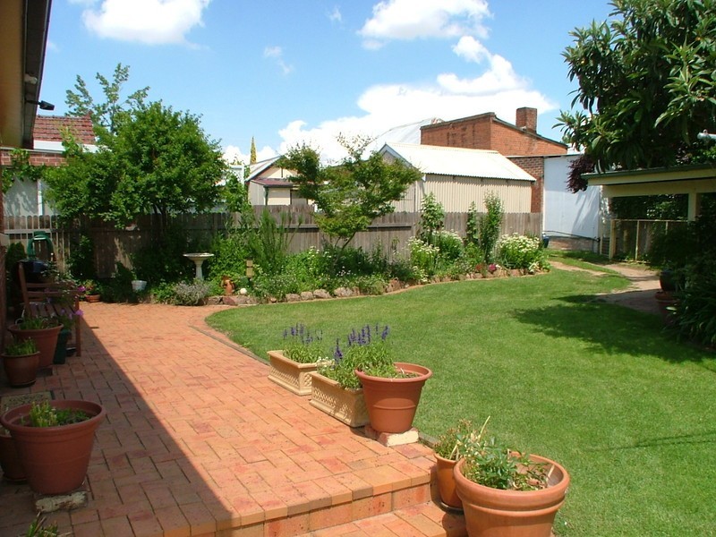 153 William Street, Bathurst NSW 2795