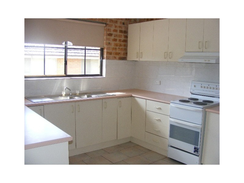 6/339 Howick Street, Bathurst NSW 2795