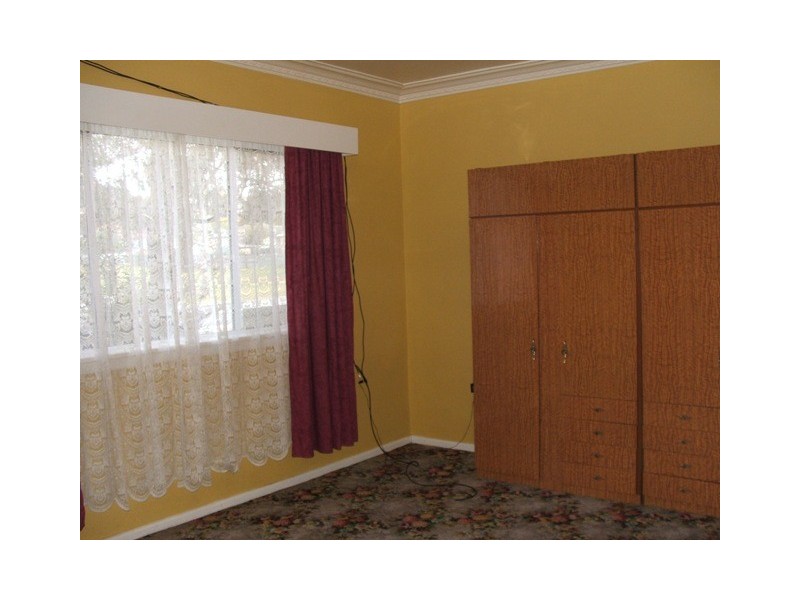 324 Peel St, Bathurst NSW 2795