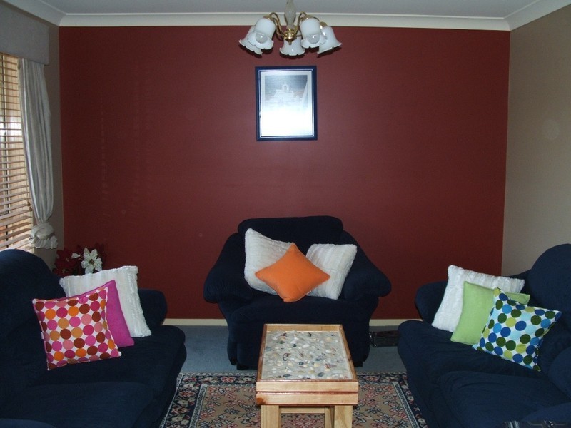 31 Hughes St, Bathurst NSW 2795