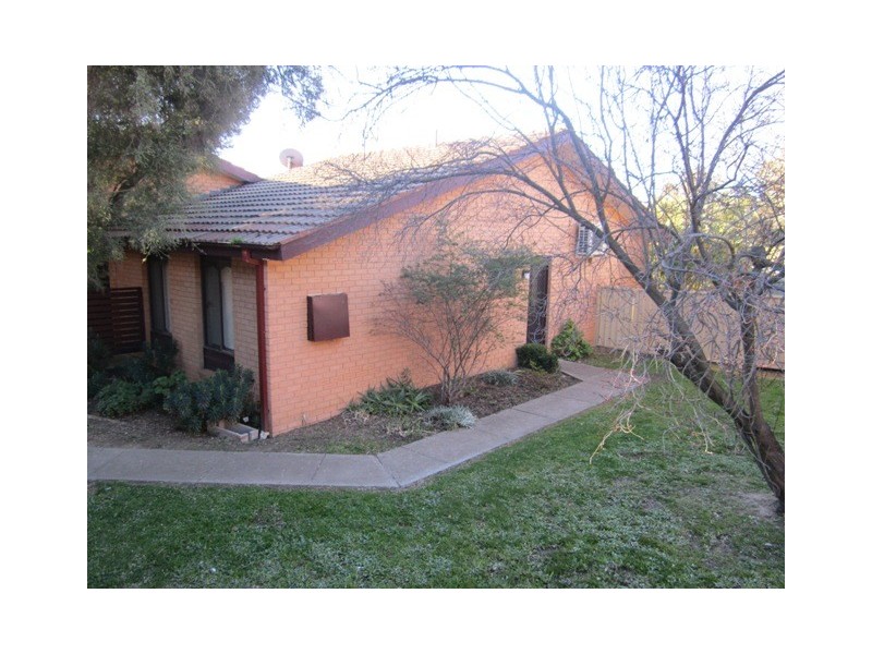 2/73 Suttor St, Bathurst NSW 2795