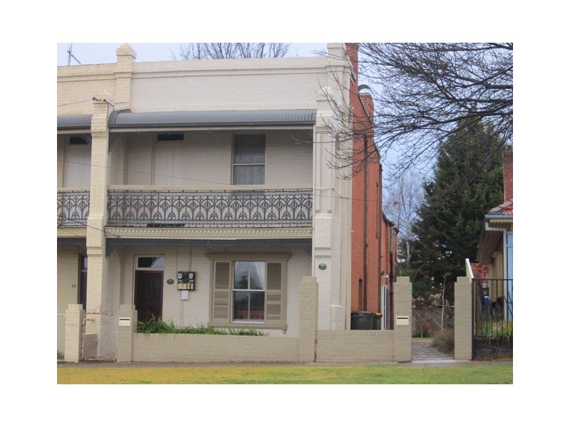 76A Piper St, Bathurst NSW 2795