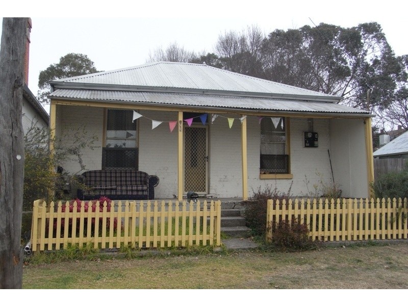144 Lambert Street, Bathurst NSW 2795