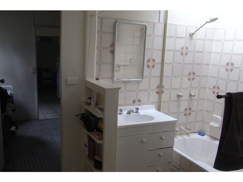 144 Lambert Street, Bathurst NSW 2795