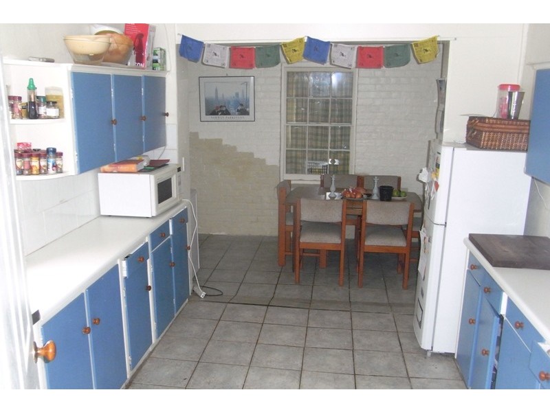 144 Lambert Street, Bathurst NSW 2795