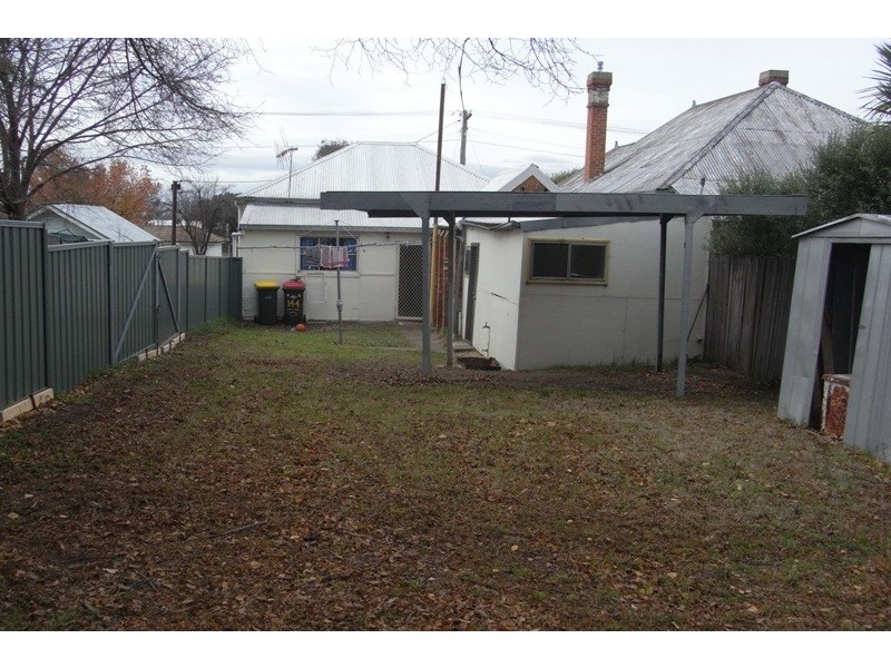 144 Lambert Street, Bathurst NSW 2795