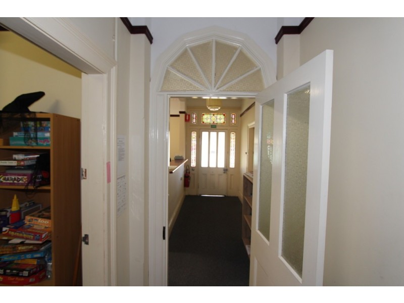 86 Bentinck Street, Bathurst NSW 2795