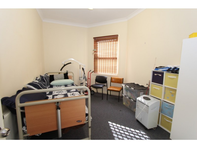 86 Bentinck Street, Bathurst NSW 2795