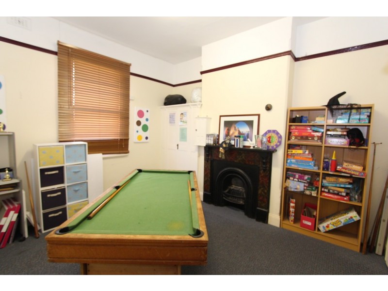 86 Bentinck Street, Bathurst NSW 2795