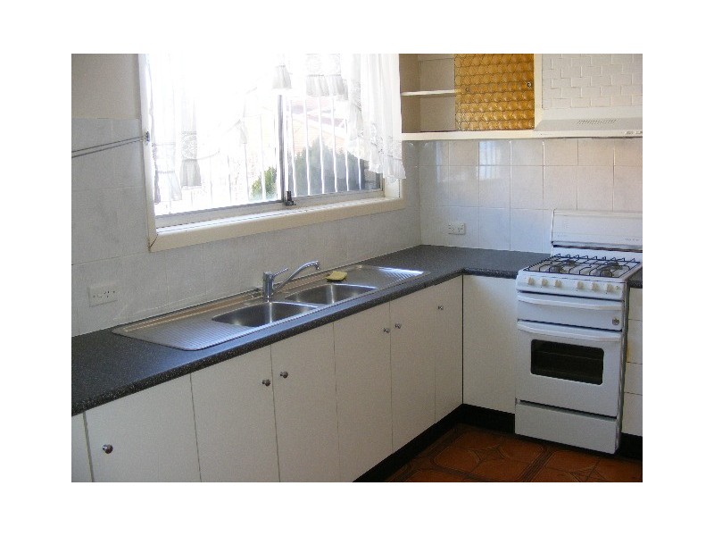 233 George St, Bathurst NSW 2795