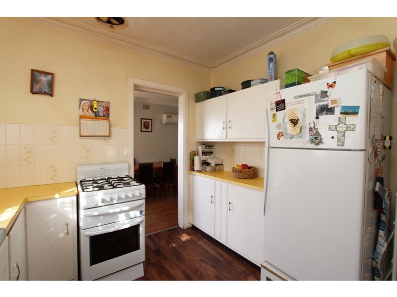 3 Isaacs Street, Bathurst NSW 2795