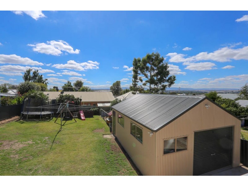 241 Keppel Street, Bathurst NSW 2795