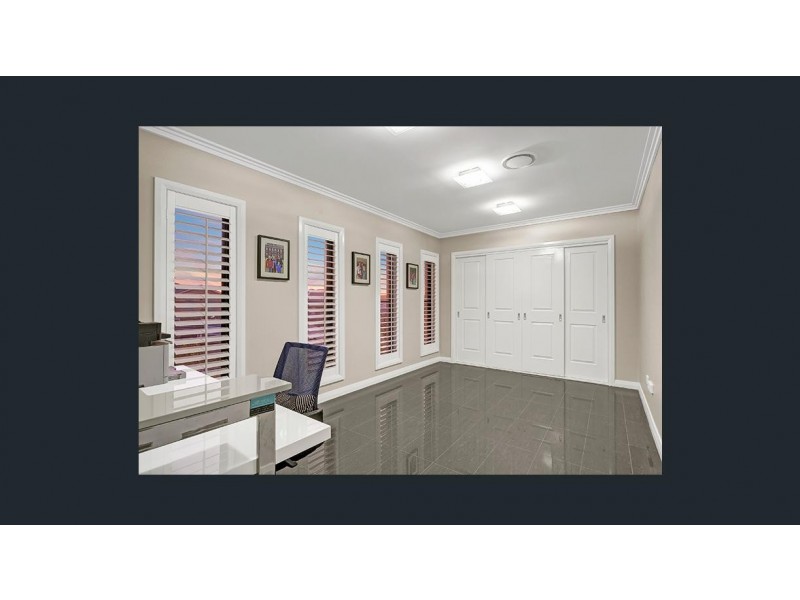 15 McGirr Pl, Bathurst NSW 2795