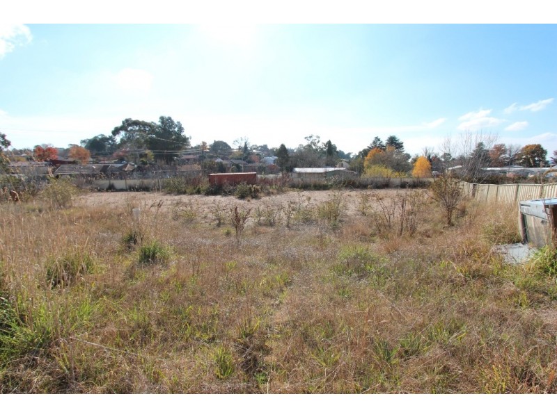 74-76 Bant Street, South Bathurst NSW 2795