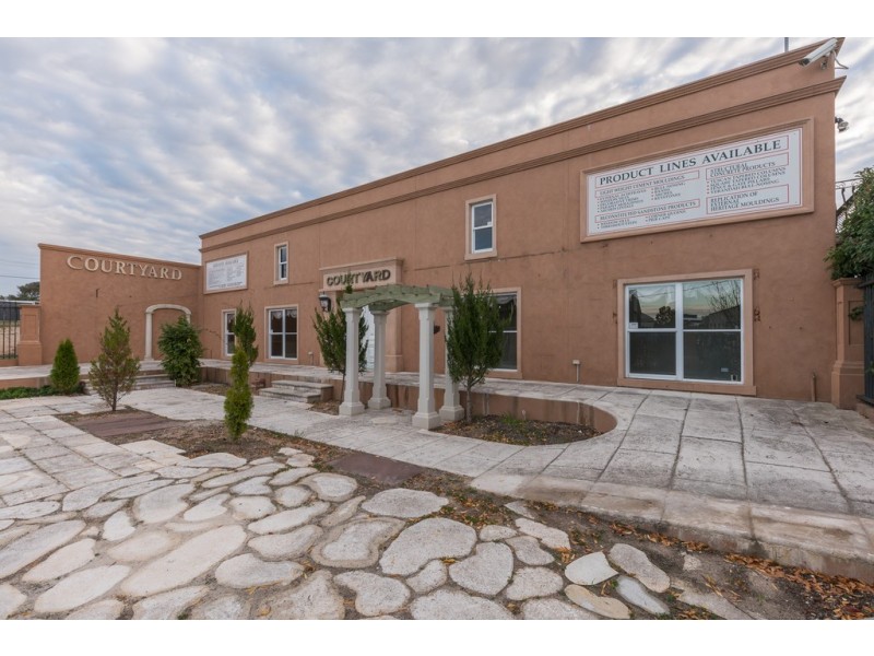 9 Lombard Drive, Bathurst NSW 2795