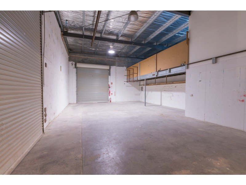 9 Lombard Drive, Bathurst NSW 2795