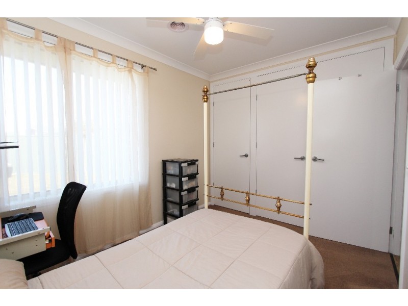 11 Knight Place, Llanarth NSW 2795