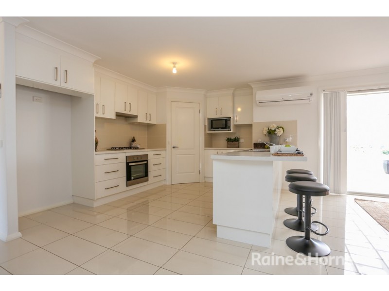 13 Gibsone Drive, Kelso NSW 2795