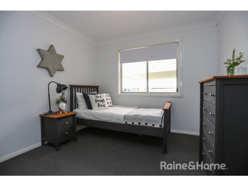 13 Gibsone Drive, Kelso NSW 2795