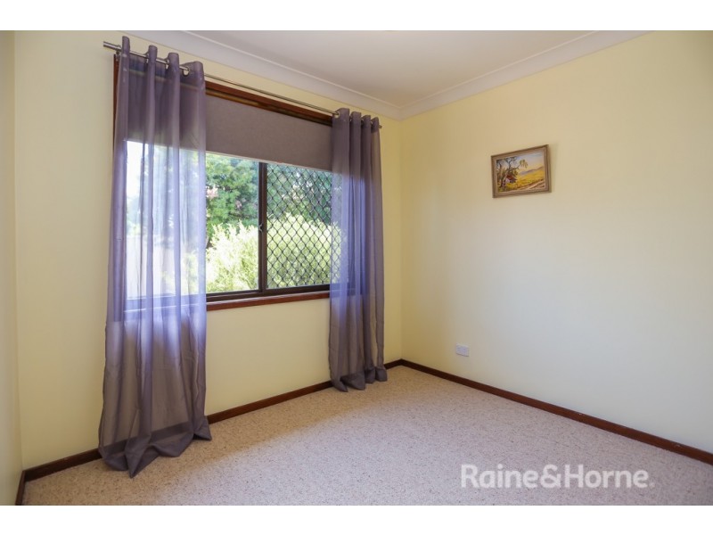 7 Trumper Place, Windradyne NSW 2795