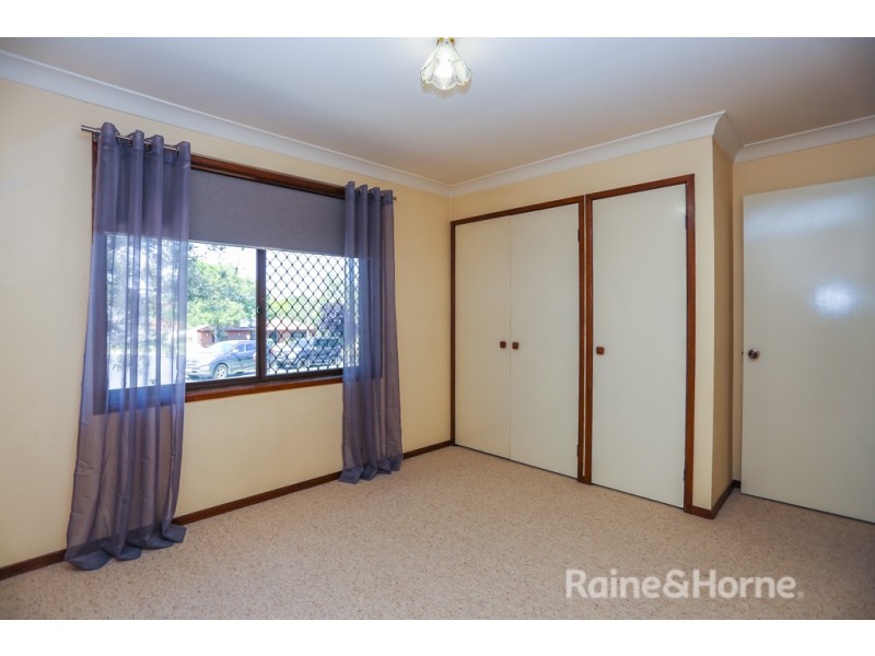 7 Trumper Place, Windradyne NSW 2795