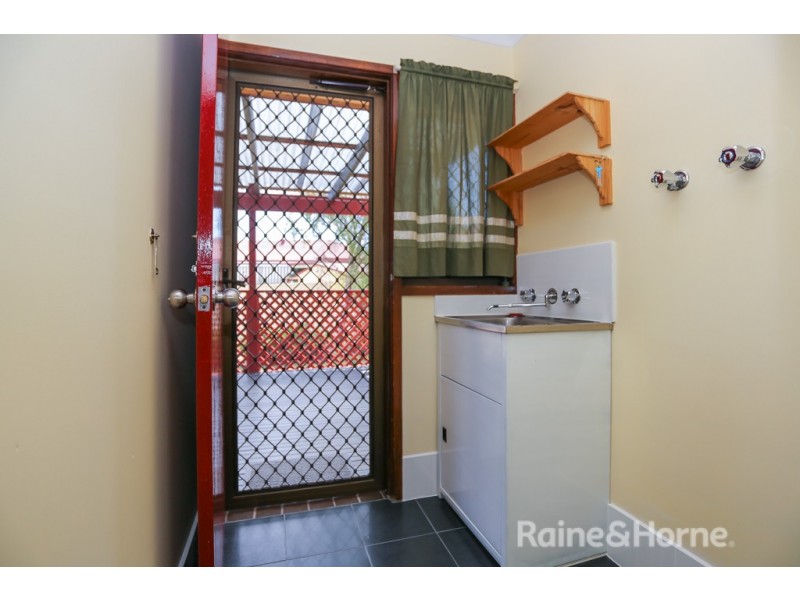 7 Trumper Place, Windradyne NSW 2795