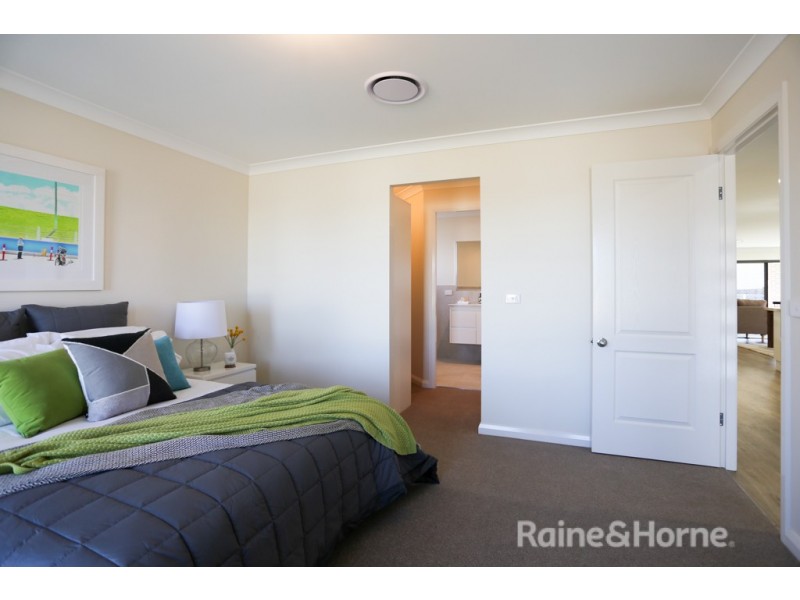 68 Wentworth Drive, Kelso NSW 2795