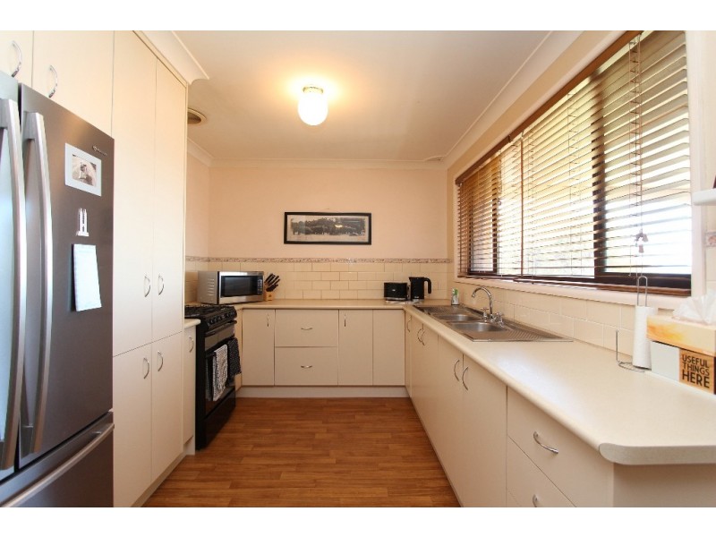 62 Alcheringa Road, Kelso NSW 2795