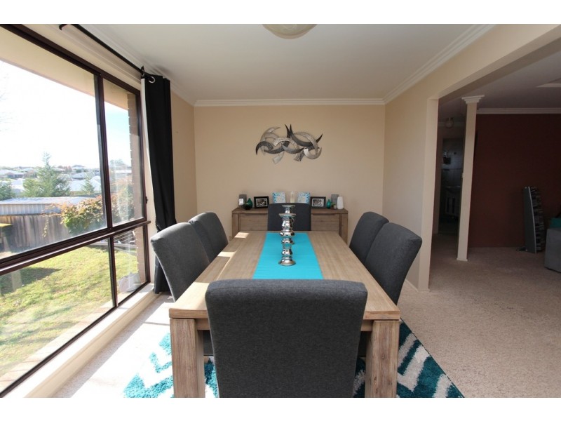 62 Alcheringa Road, Kelso NSW 2795