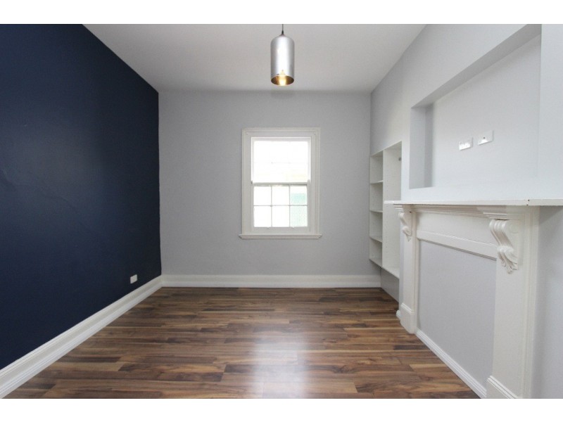 25 Brilliant St, Bathurst NSW 2795