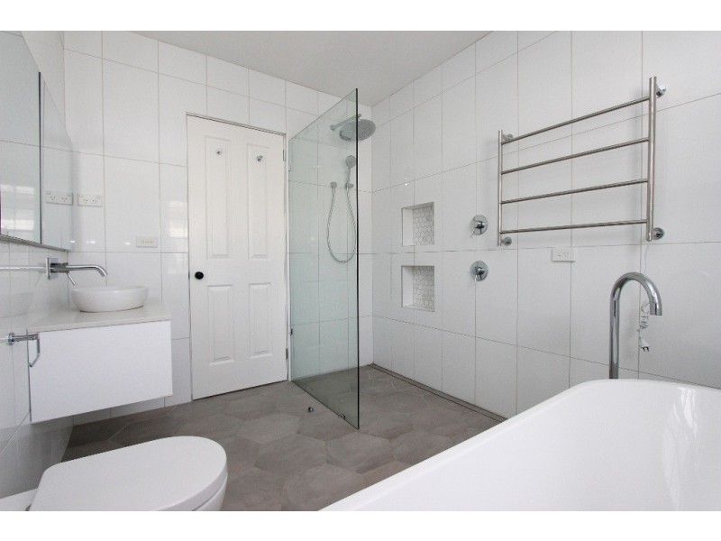 25 Brilliant St, Bathurst NSW 2795