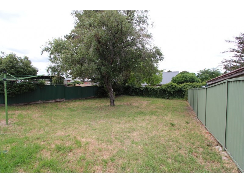 25 Brilliant St, Bathurst NSW 2795