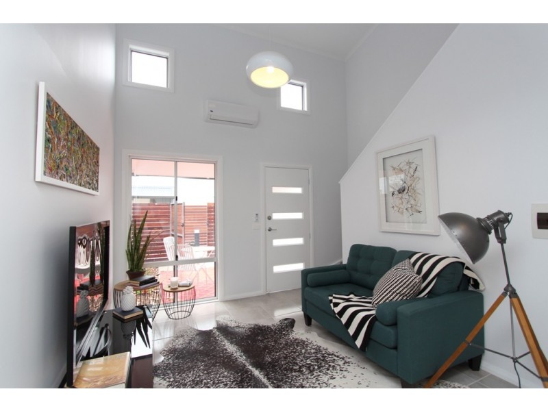 2/94 Havannah Street, Bathurst NSW 2795