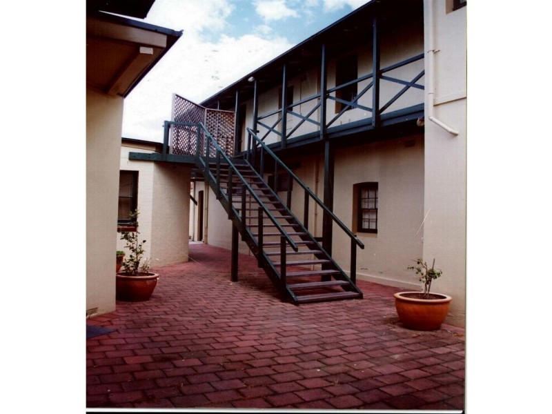 7/2 Keppel  Street, Bathurst NSW 2795