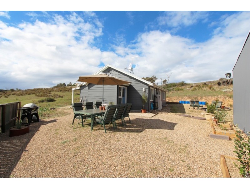 114 Peregrine Rd, Bathurst NSW 2795