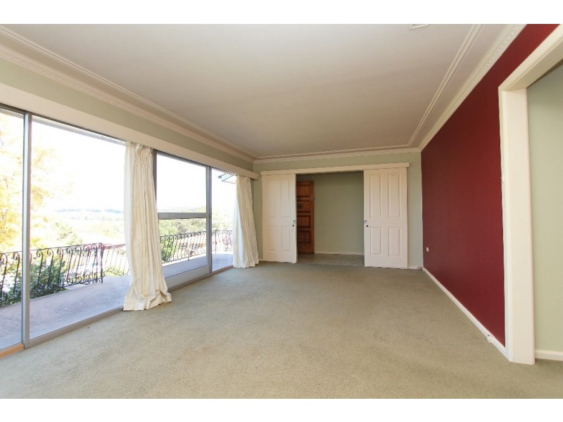 31 Hill Street, Bathurst NSW 2795